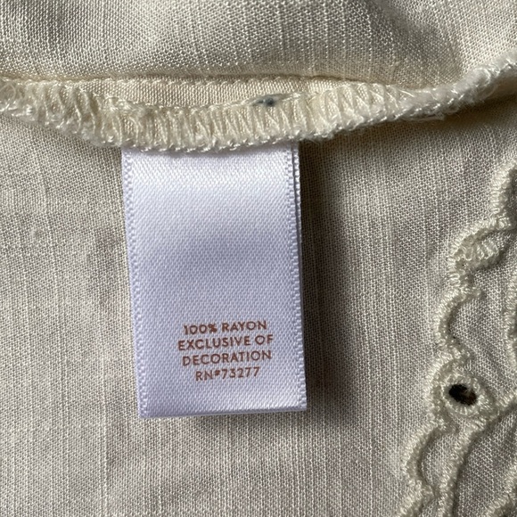 LC Lauren Conrad Women’s Cream Scoopneck Blouse Size L - Picture 7 of 8